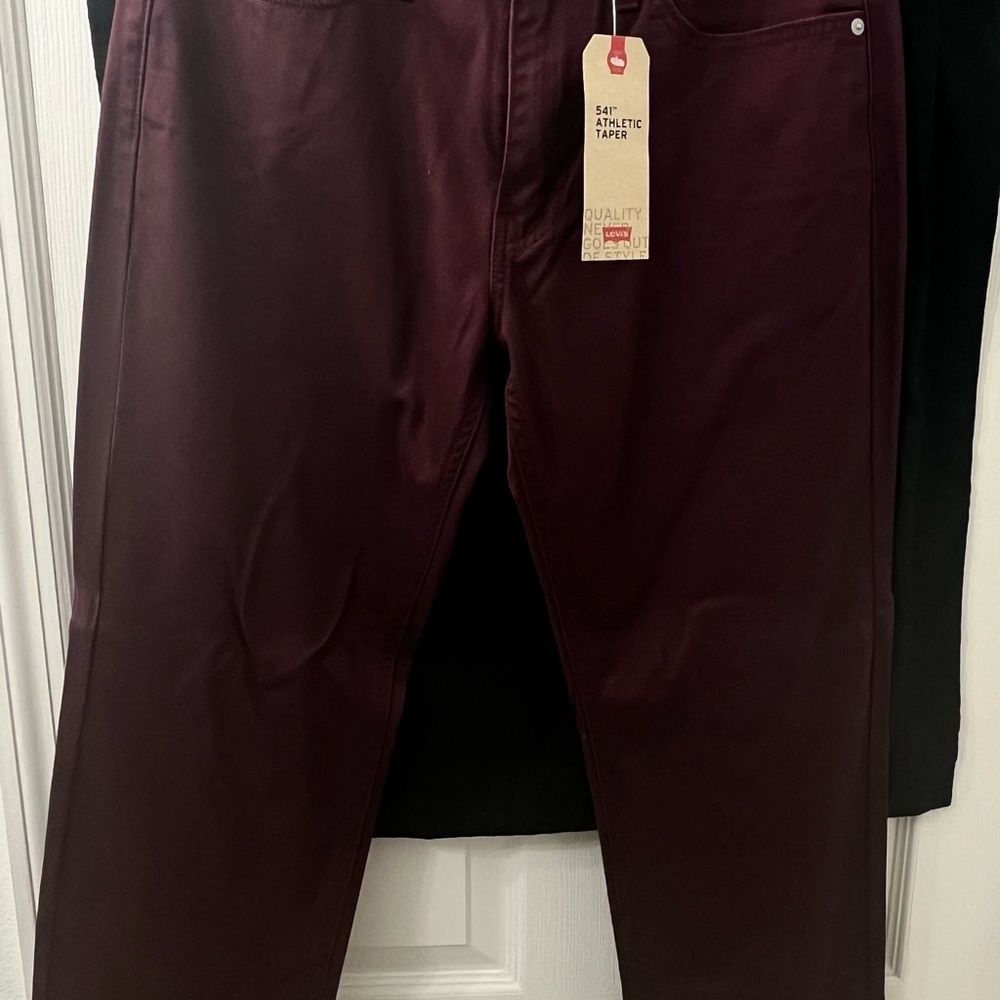 Levi's 541 Athletic Taper Pants in Deep Purple
